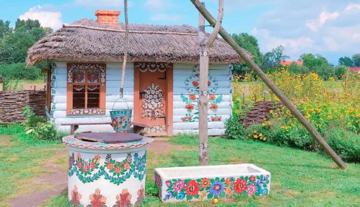 ポーランドの可愛いお花模様の村「ザリピエ」の歩き方&見どころまとめ