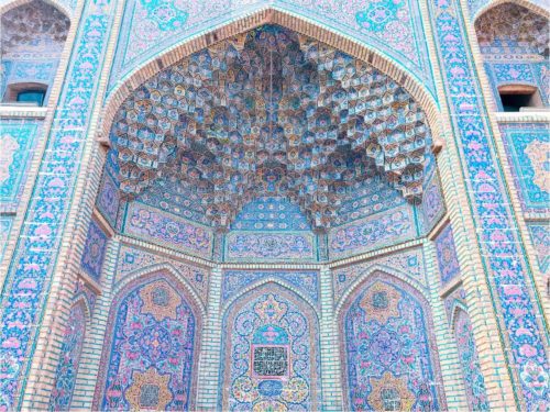 イラン ピンクモスク Nasir ol Molk Mosque
