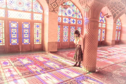 イラン ピンクモスク ポートレート