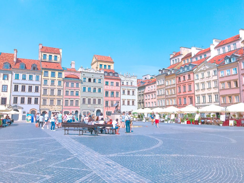 ポーランド ワルシャワの旧市街広場